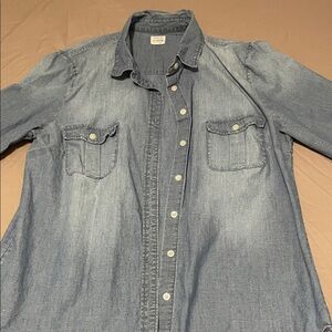 J. Crew Light Blue Chambray Shirt denim size L large the perfect shirt